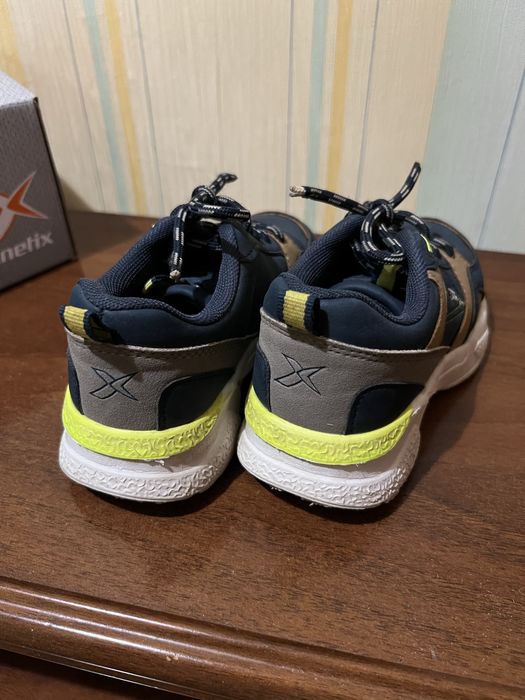 Продам обувь на мальчика