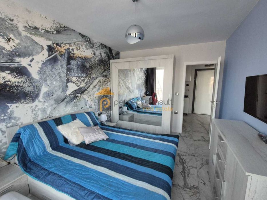 Дава се под наем Двустаен апартамент в Пловдив, Център - 60 кв.м за 650 € - Снимка #3