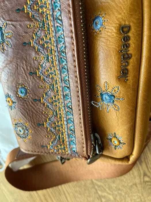 Geanta de umar Desigual