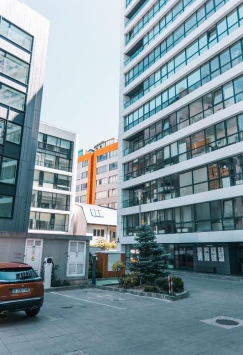 Închiriere apartament 3 camere delea veche 24