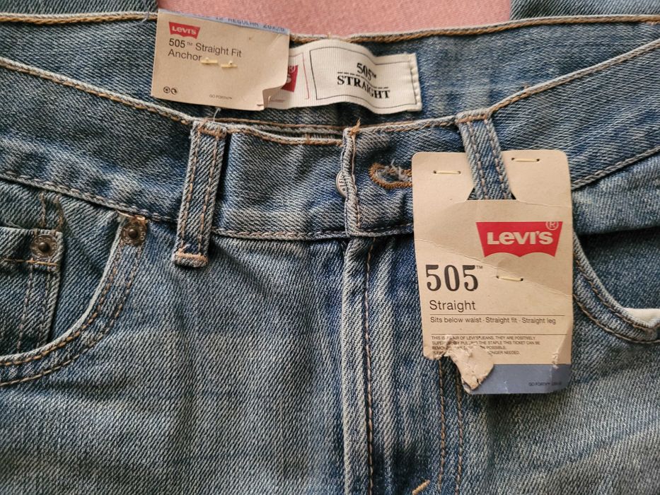 Levis original джинсы на мальчика