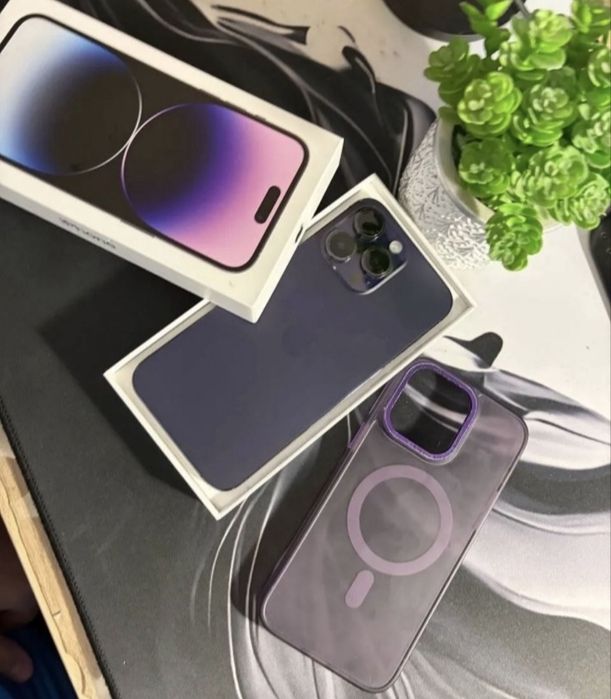 iPhone 14 pro идеал