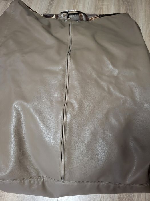 Кресло-мешок срочно продам.