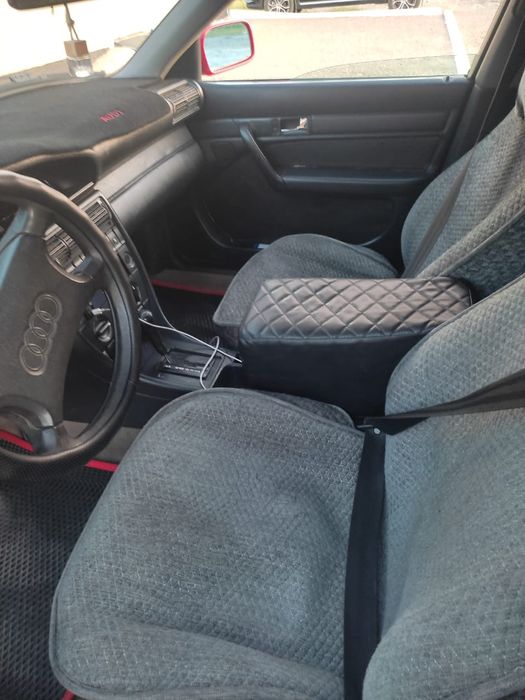 Продам Audi 100 C4