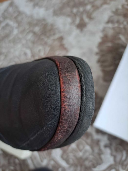 продавам носени обувки черни КАВАЛЕР