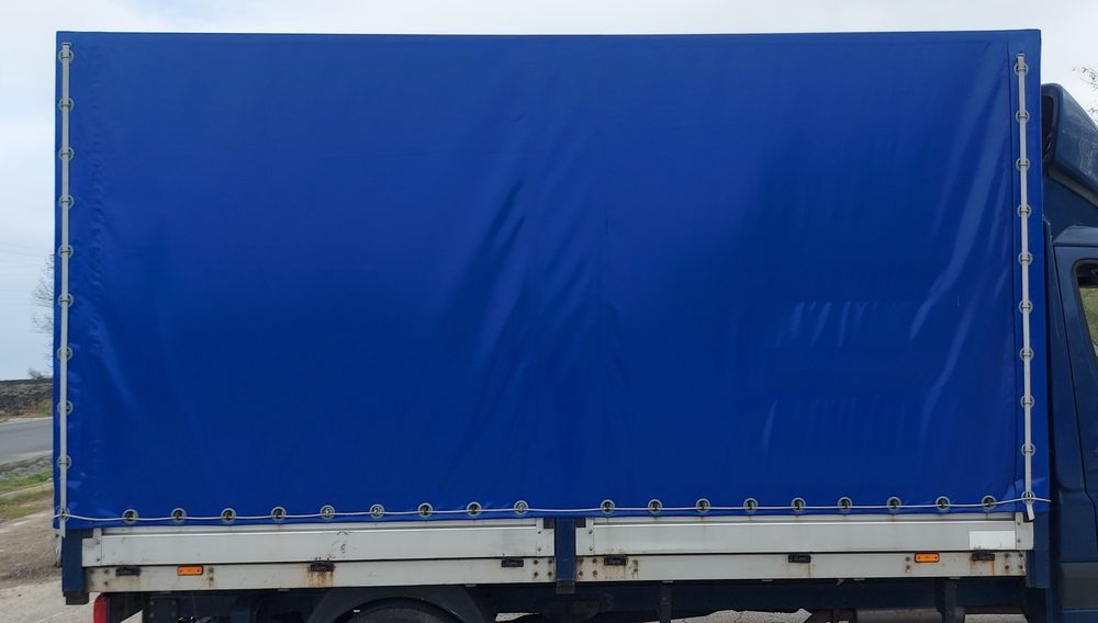 Каросерия с нов бризент размери 4х2х2.20