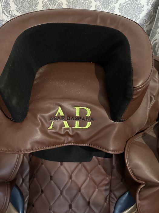 Массажный кресло