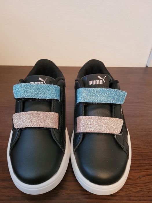 Vând încălțăminte sport copii Puma 31.5