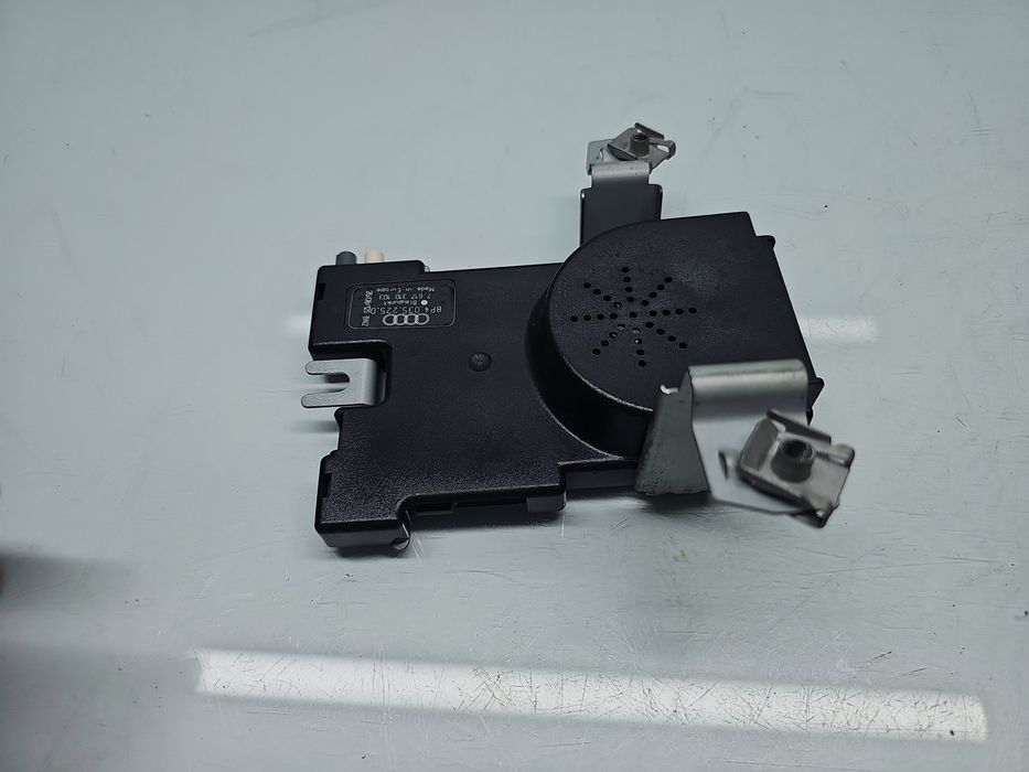 Amplificator antena AUDI A3 (8P1) [Fabr 2003-2012] 8P4035225D
