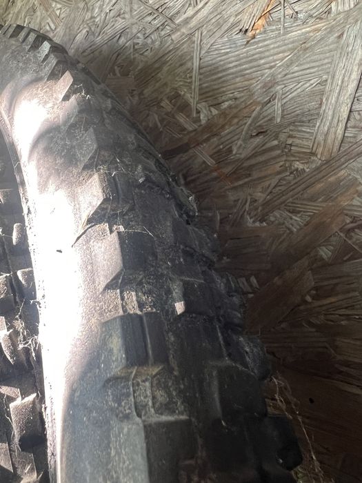 Vând cauciucuri Maxxis Assegai Minion Dhr ii 2 Dhf 27.5 2.35 2.4 2.5 2.6
