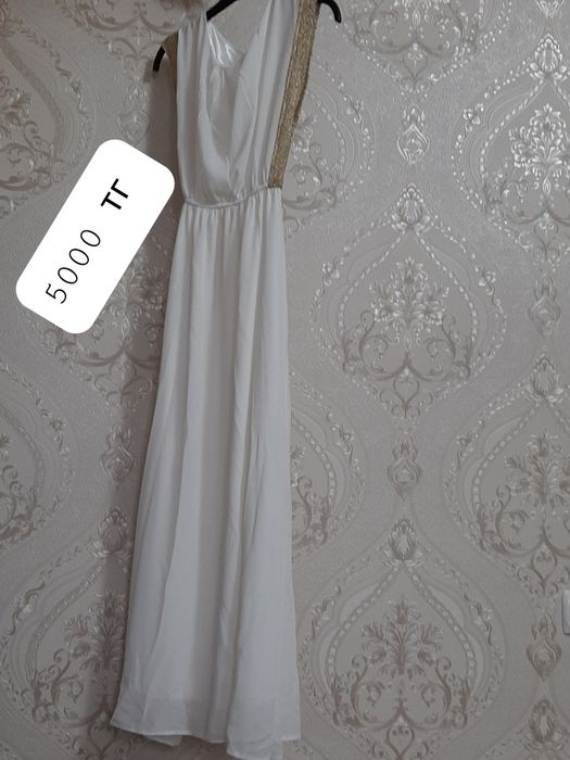 Б/у платья по 5000тг