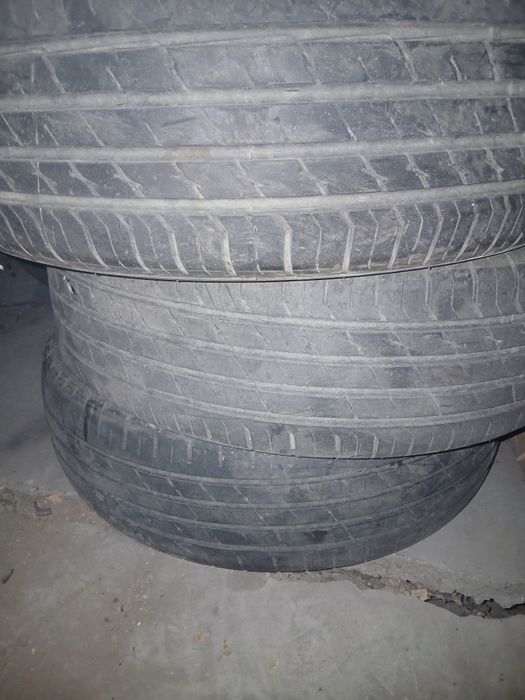 Продам шины  б/у у летние  на 15