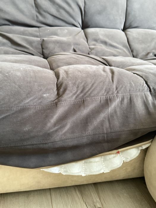 Отдам бесплатно диван