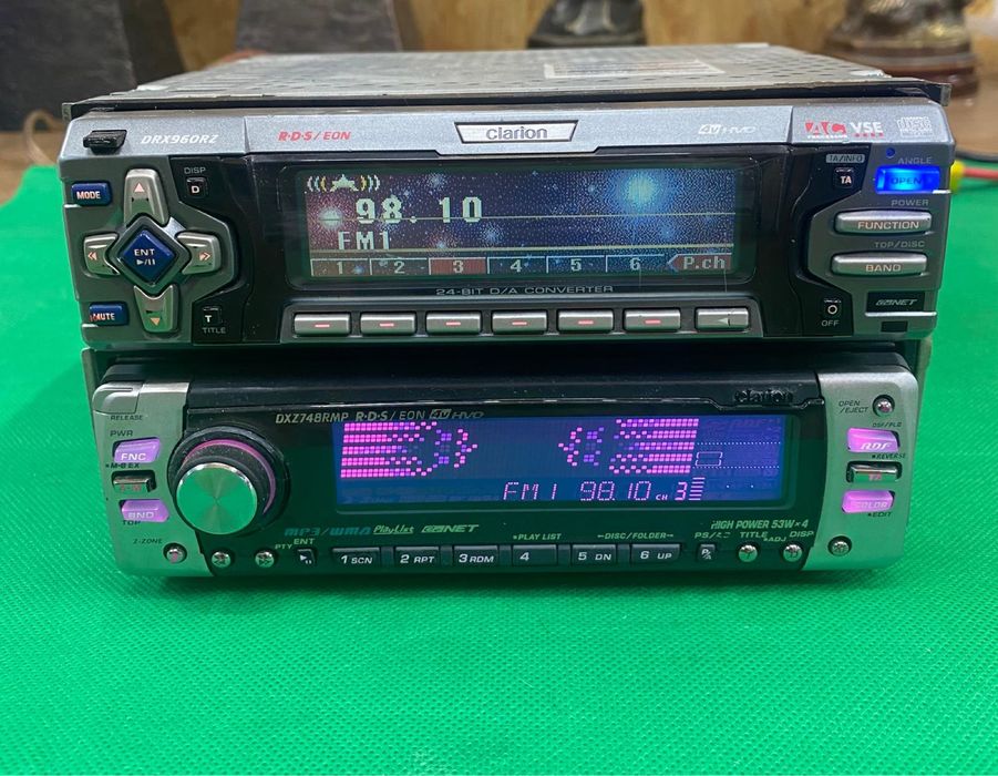Cd player auto Clarion DRX 960RZ-Hi end Competitii