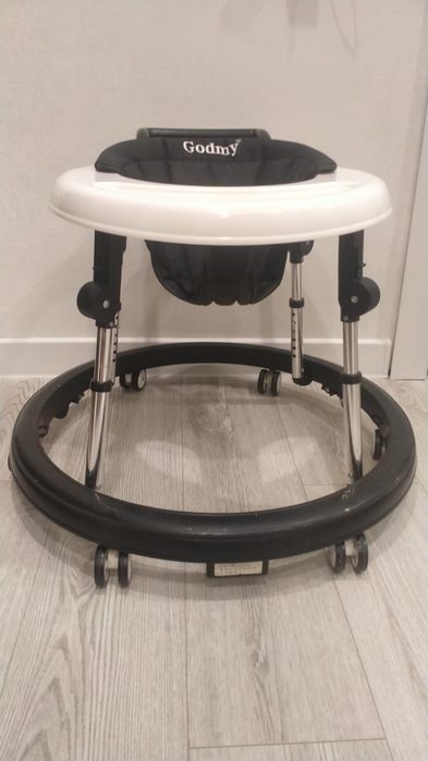 Продам ходунки детские