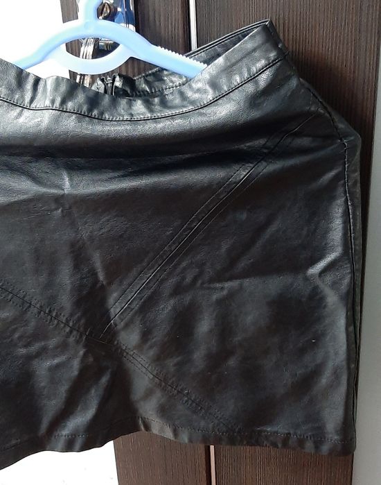 Юбки кожзам и джинсовая размер S
