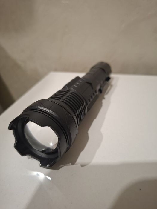 Мултифункционален фенер LED