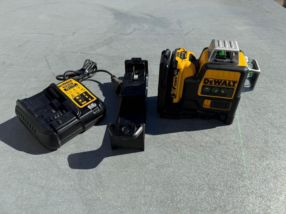Nivela laser Dewalt DCE 089g verde