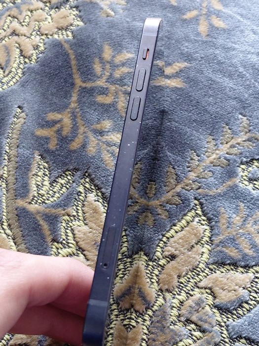 Iphone 12 128  черный