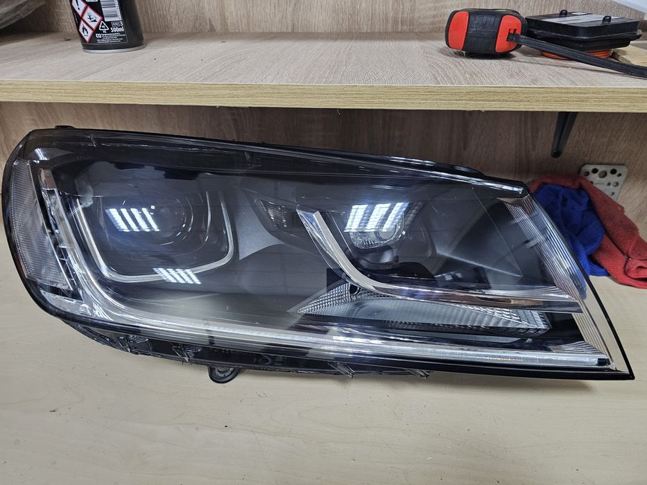 Фар Фарове VW Tuareg 7P Face far farove туарег 7п