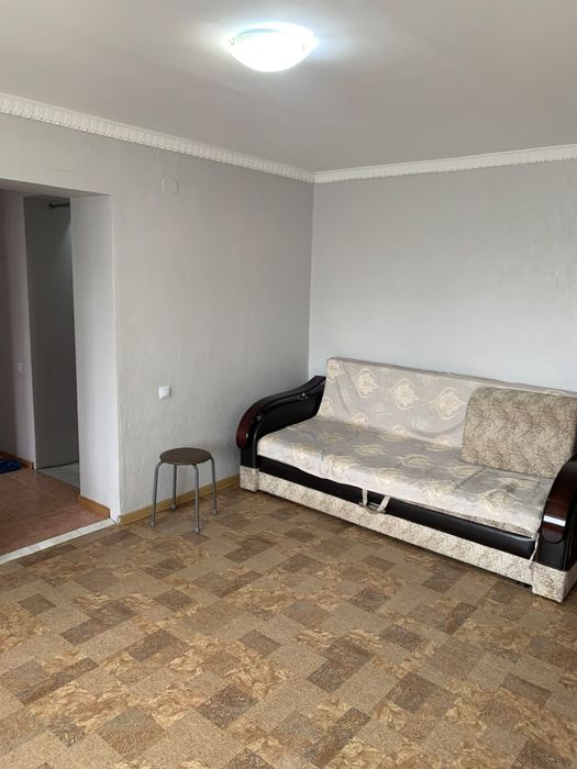 Продам 2 х ком. квартиру