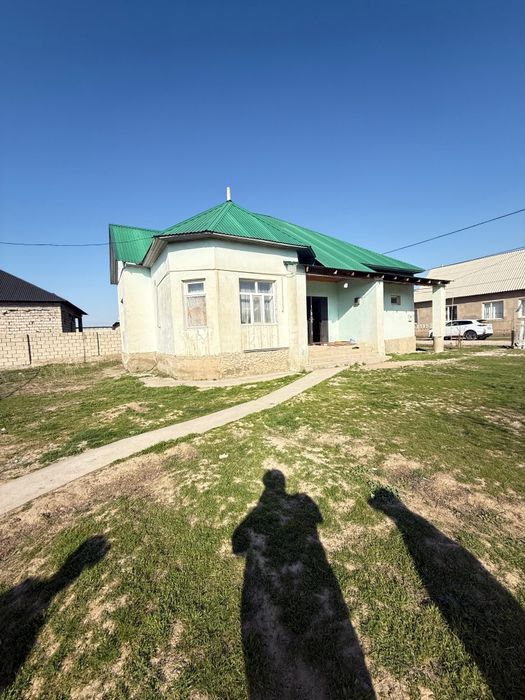 Үй сатылады.  Бадам ауылынан