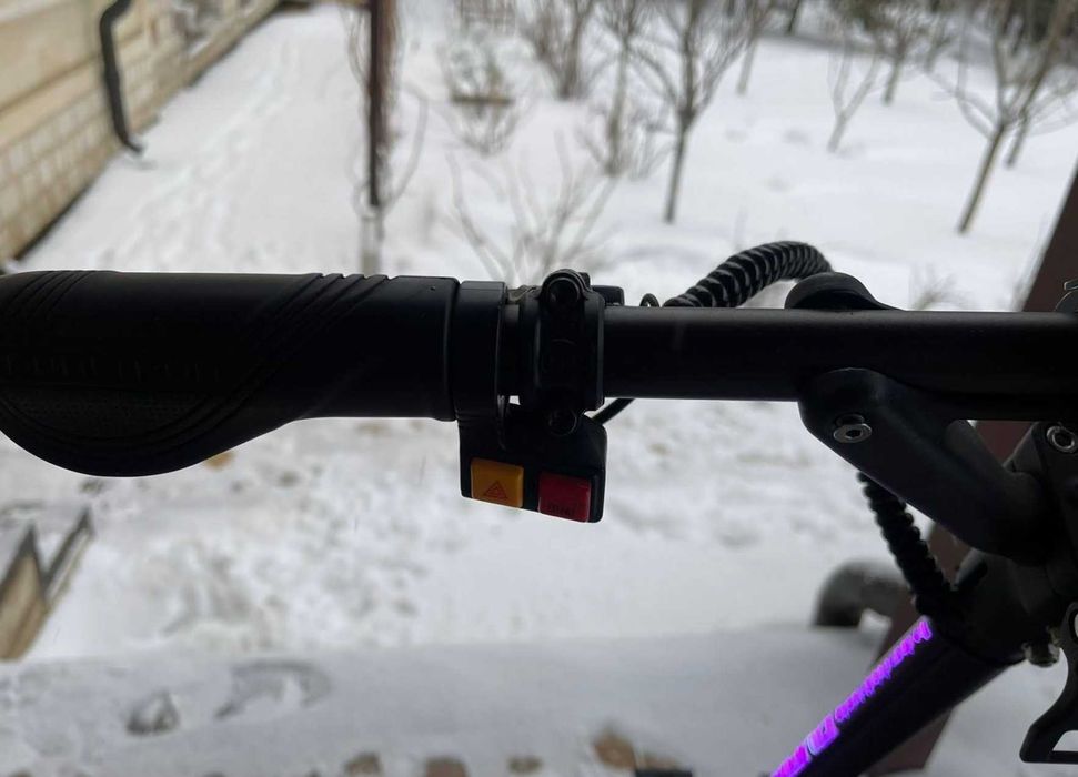 Самокат Dualtron