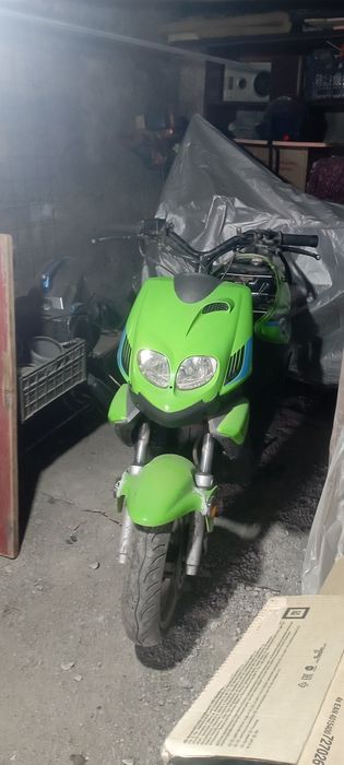 Скутер Raser jog 80куб