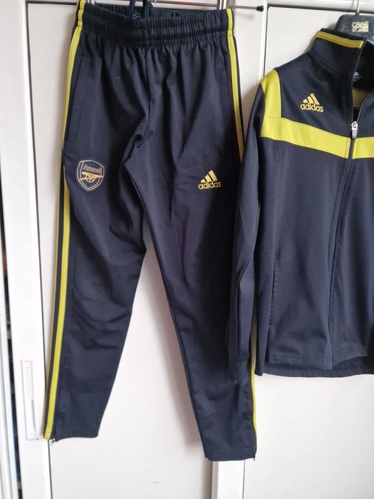 Детски футболени екипи