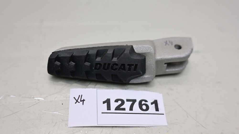 Scarita Peg Fata Stanga Ducati Monster 821 / 1200 2014 - 2022