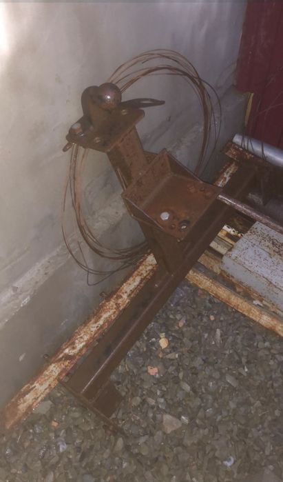 Фаркоп для Газель