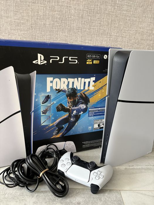 Продам приставку sonyplaystation 5 slim оригинал
