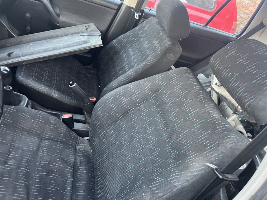 Продавам голф 3 на части