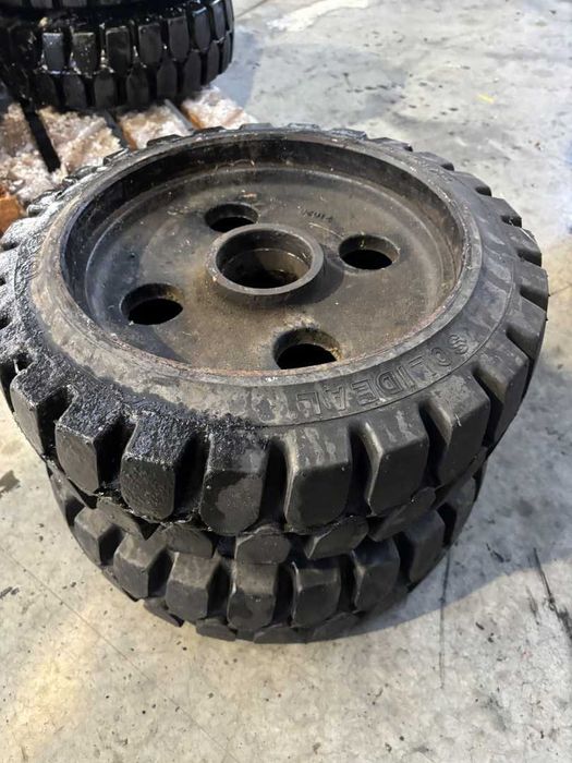 Anvelope pline Solideal 18x6x12 1/8