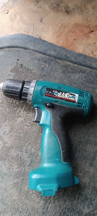 Bormașină Makita