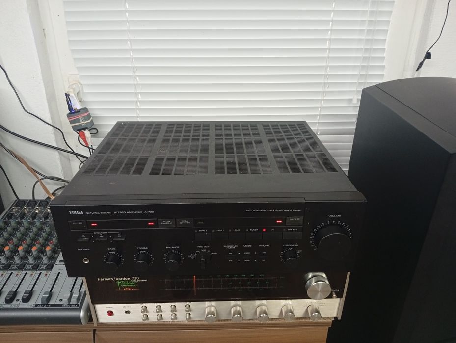 Усилвател Yamaha A-720