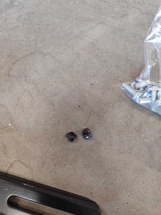 Степенки за Renault Kadjar (2016+) с лек ДЕФЕКТ!