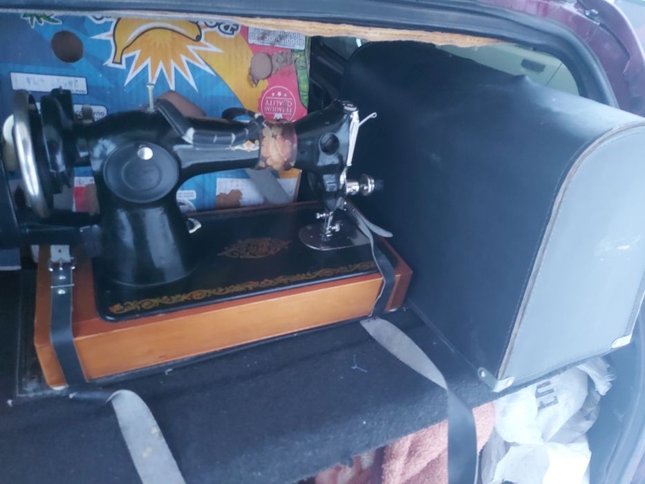 Швейная машинка.