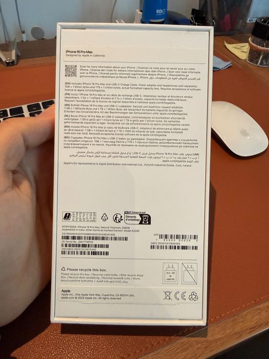 iPhone 16 pro max 256GB in garanție, neverlocked