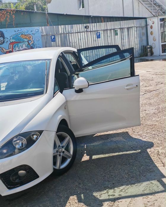 SEAT Leon 2012 — imagine 4