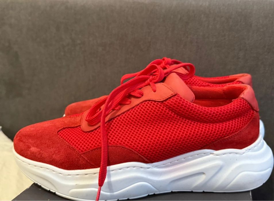 Asidasi din piele naturala