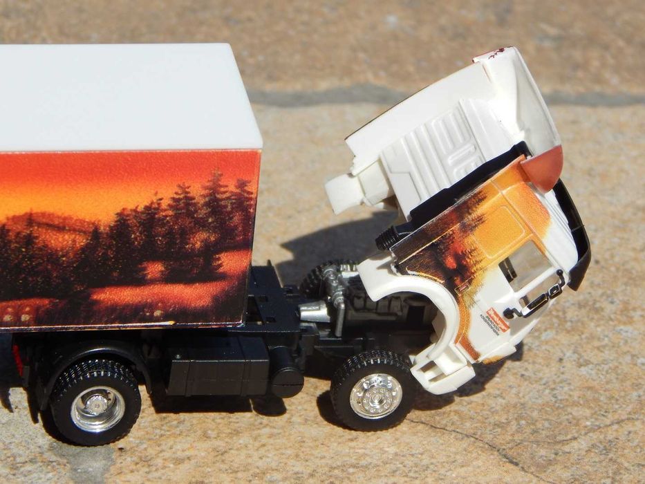 Macheta camion transport Mercedes-Benz SK 88 Wernberger cu vitrina