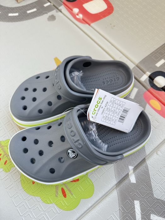Продам Шланцы Crocs