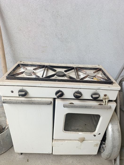 Продается газ плита