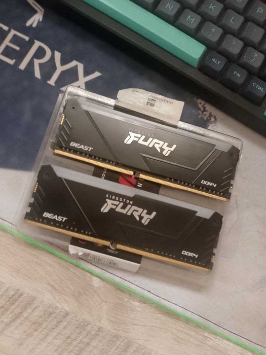 оперативная память fury kingston 32 GB 2x16