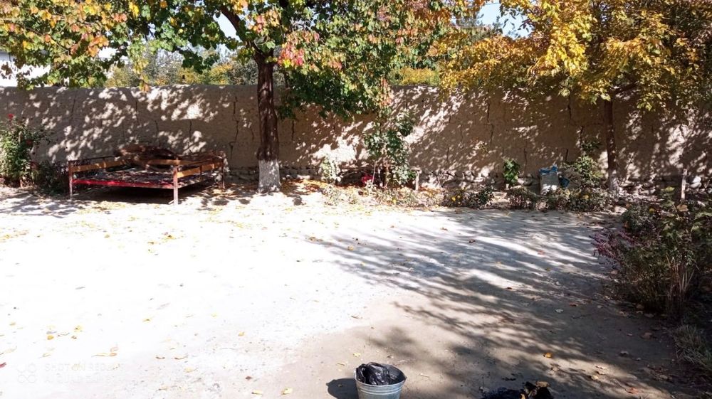 Ховли уй сотилади Водил