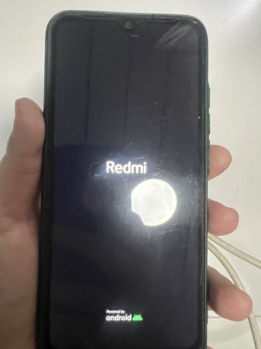 Продам телефон Redme