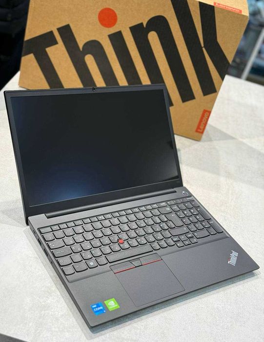 Lenovo Thinkpad E15 Gen 4 i5-1235U/8/256/GPU Nvidia MX550 2GB/15'6 FHD