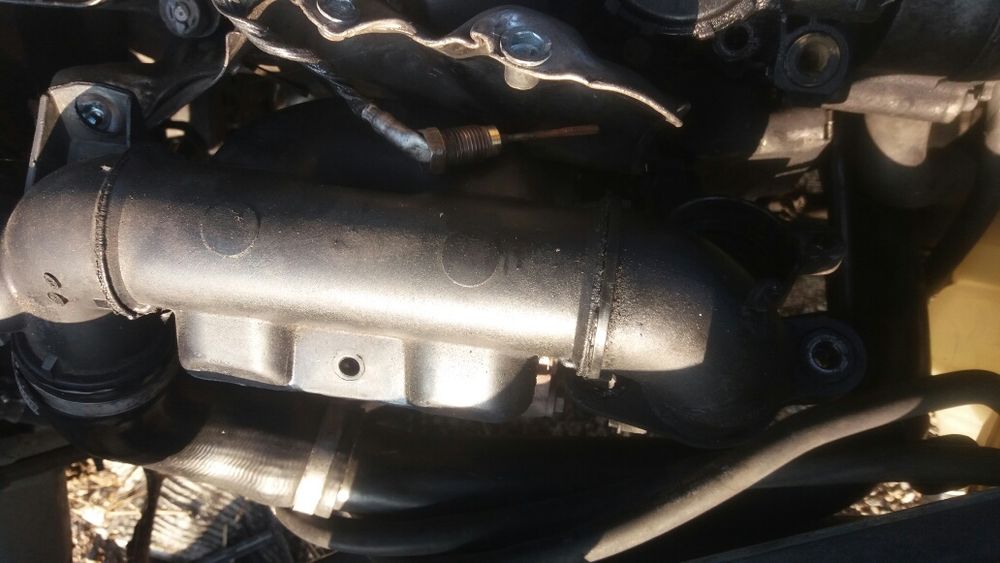 Vând piese motor de 1.6 hdi 109 cp Peugeot-Ford-Citroen-Volvo