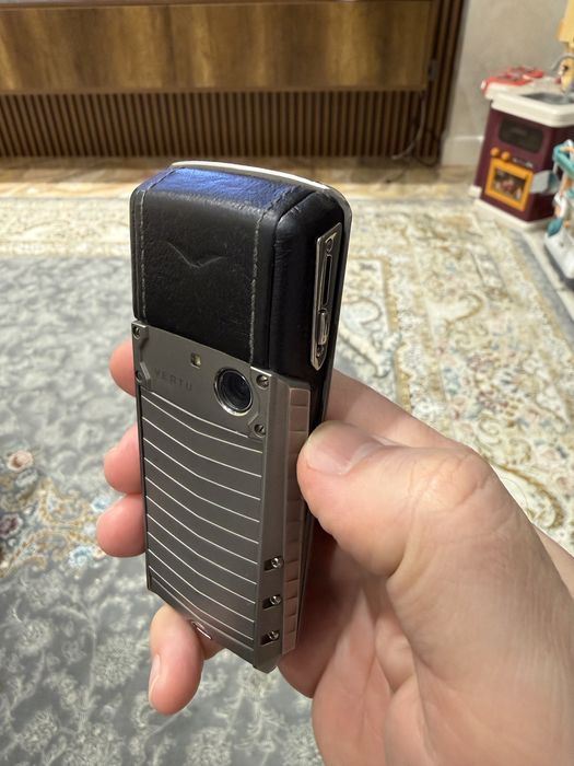 Vertu ascent x ideal sostoyanie